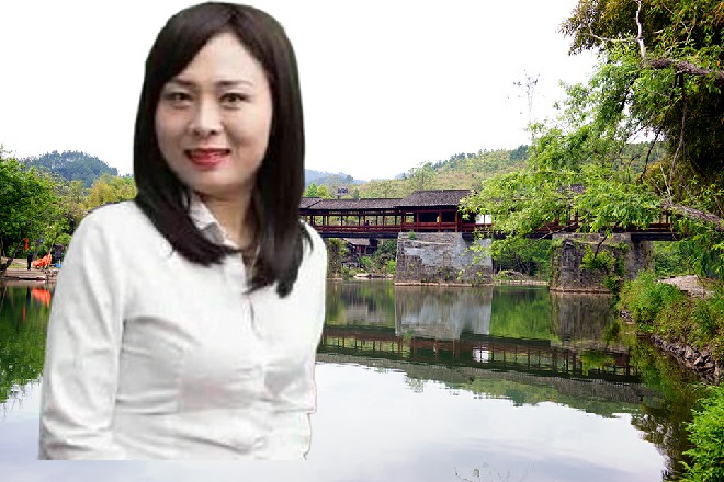 仿佛打败了王玥就能娶她为妻似的，这些人立刻扑了上来