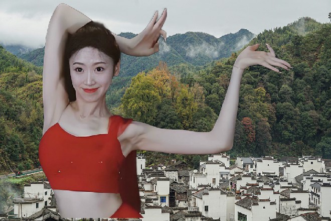 此时在荒郊野外的高速公路上，发生着一场生死追逐大战