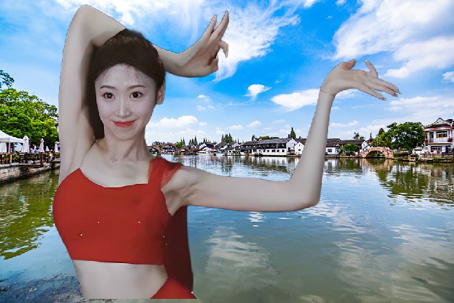 青龙会一百多号打手，顿时都嗷嗷叫着，向着这边扑过来