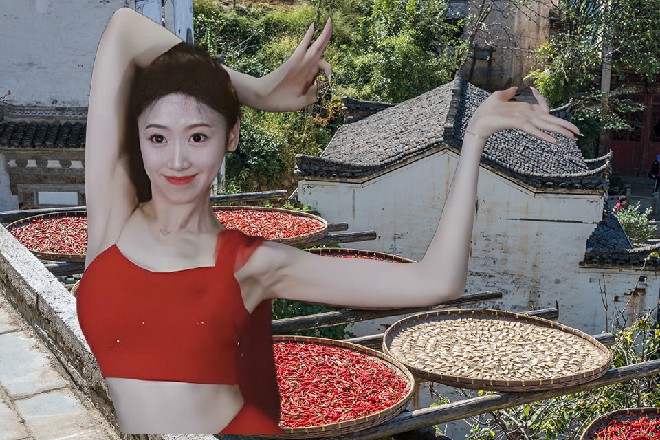 若依又一次弹开了她的攻击，然后直接吻在了她的唇上