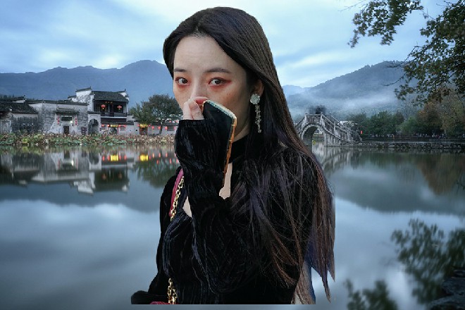 522擦了一把冷汗，他发现，他低估了这些神族的力量
