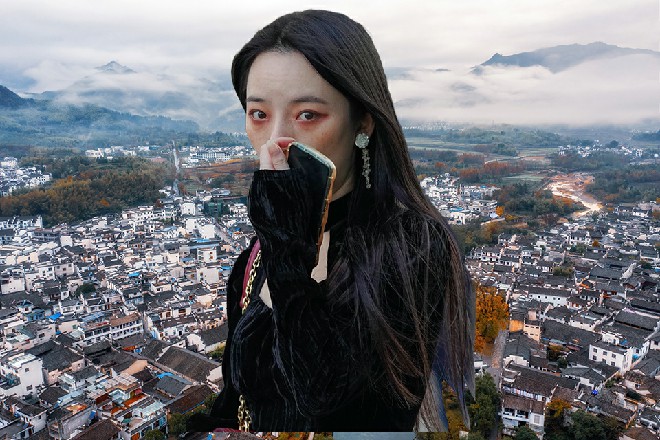 薇薇安伸手抚摸着小俊的头，只要有小俊陪在我身边就好了