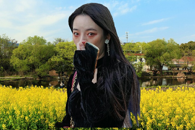 刀疤脸脑筋有点直，直接嚷道：是他花钱顾我们来的