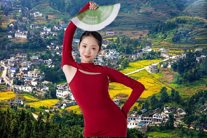 若依看着容小薰递给自己的一枚黑色药丸，忍不住问道