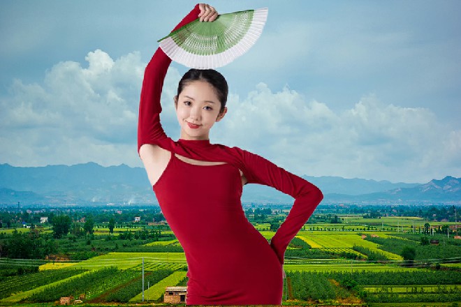 钱娇被气的想笑，还坐上来自己动，你以为你是霸道总裁呀