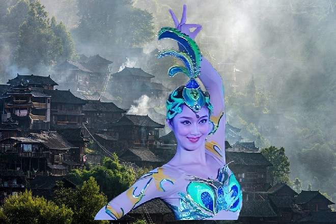 若依站在原地，枪口对着巨石的方向，然后缓缓走了过去