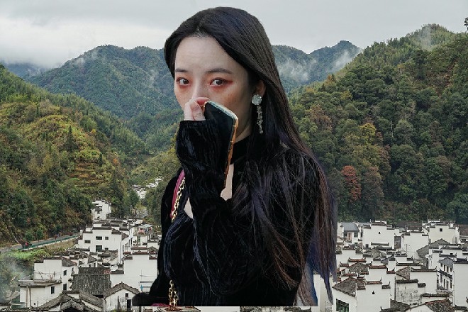 红色妖姬回到紫罗兰总部，发现各个堂口的老大已经呆在这里了