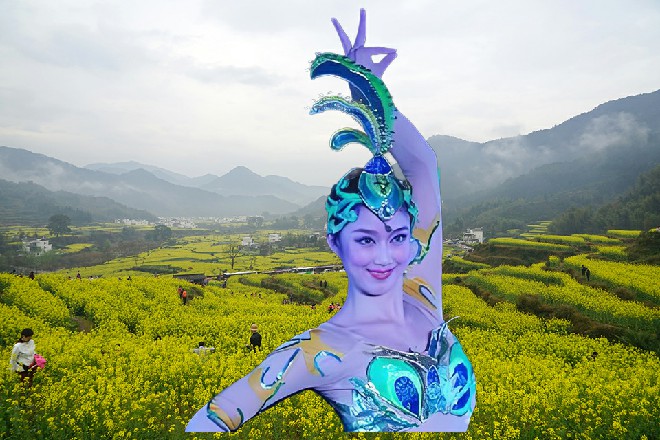 就在两个人准备停车的时候，天空中忽然飞来一架直升机