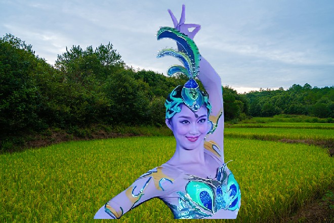 刘唐安排好一切，然后跟着上了餐厅所在的湖中小岛上