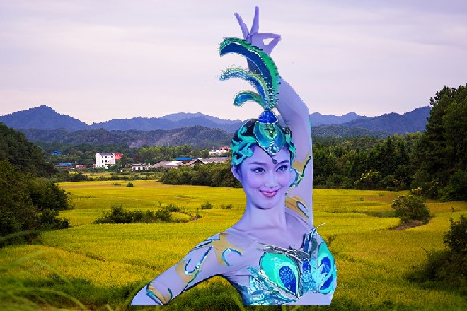跟在小辣椒身边的眼镜男又一次开口了，想的太美了吧你