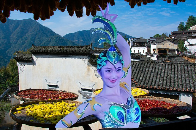 罗芙说着，我这剑，直接连甩几下，好几道剑气呼啸而出