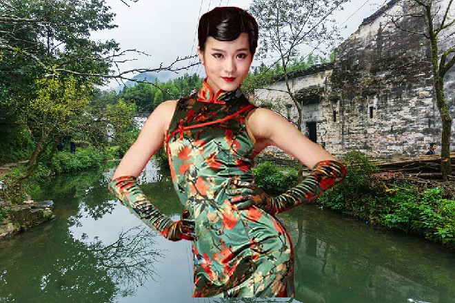 但红色妖姬却挥挥手，说道：先不着急，看看这个人想干什么