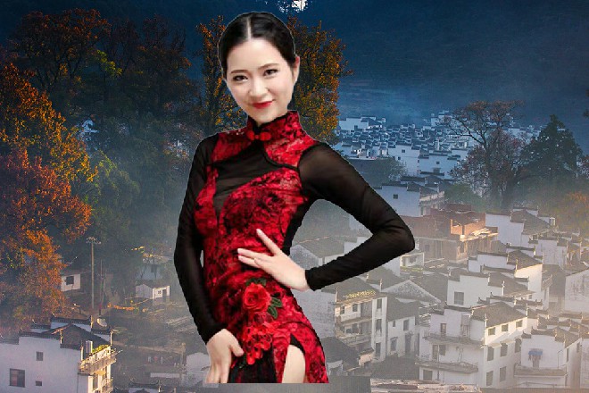听到诺曦S这番话，站在旁边的镜，身体似乎微微一震
