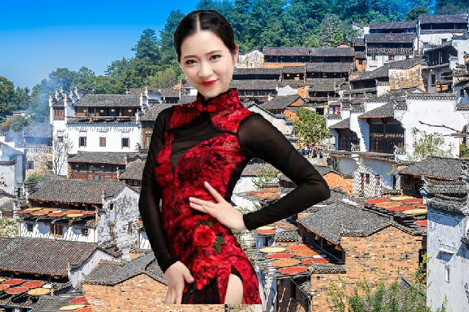 贞德脸上第一次出现了惊慌，这怎么可能，到底发生了什么