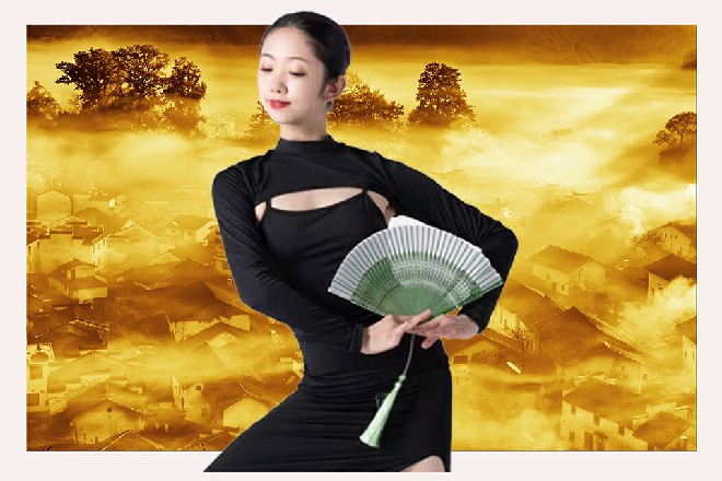 两个人一路来到了西餐厅，进去之后，苏曼s看到了一个熟人