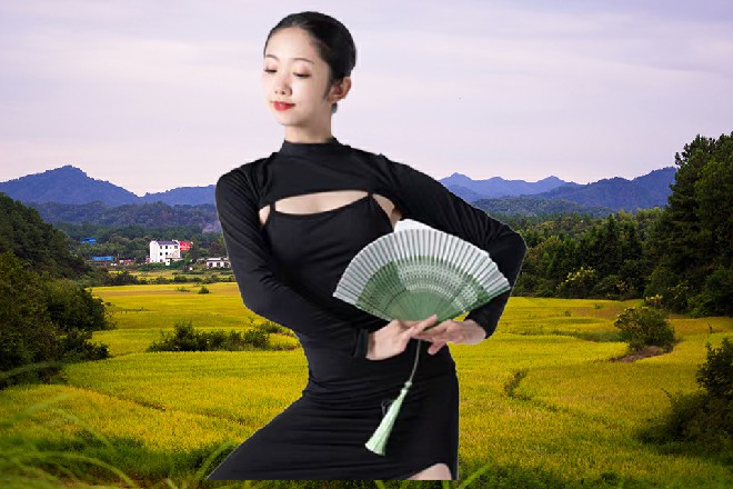 若是你现在愿意跟马爷我磕头认个错，马爷还能饶你一马
