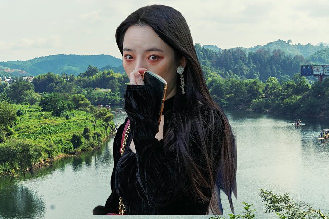 哼，我不想靠近你你浑身上下都散发着人渣的味道