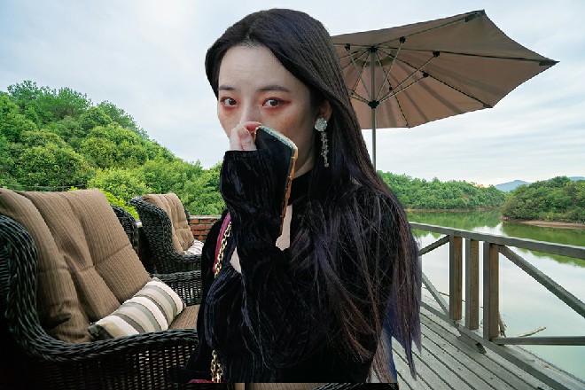 诺曦S微微张着嘴巴，原来这就是左小龙的一气化三清