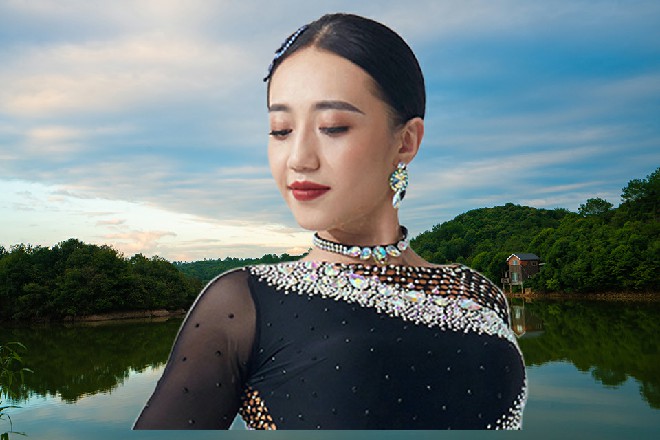 因为是自动防御模式，因此使徒用机械化的声音对苏曼s说道