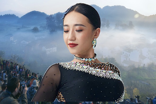 你这个臭三八，为什么你在这里为什么你要抢我的男人