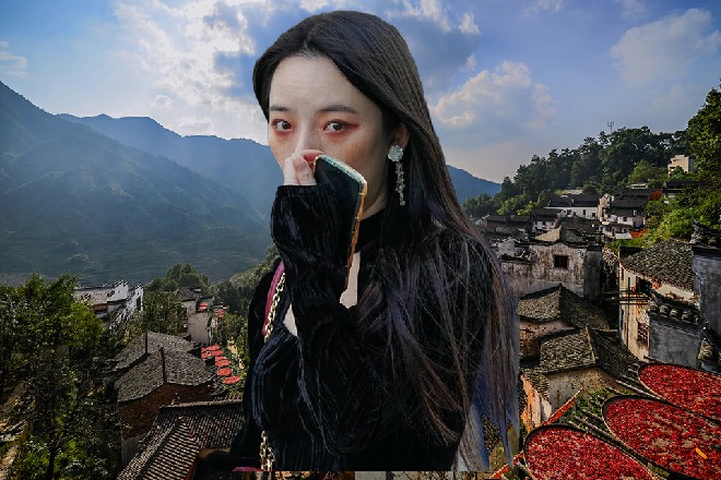 说着，于大山拿起托盘里的酒杯，对着若依干了一口红酒