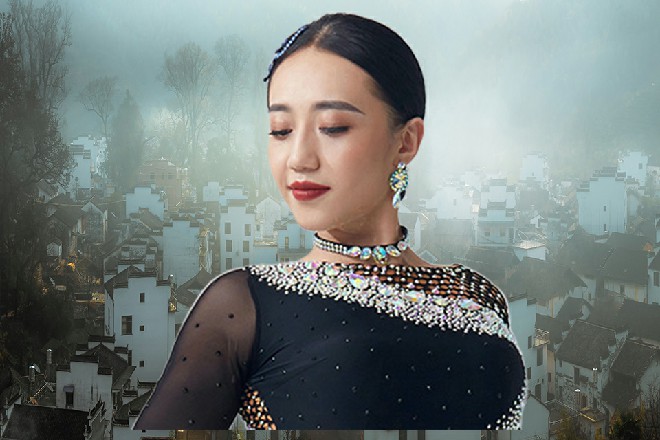 贞德脸色又苍白起来，诺曦S这个样子真的太吓人了，
