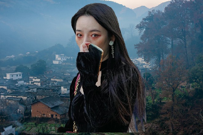 伊轩的大脑飞速转动，看来自己要改变一下战斗方式了