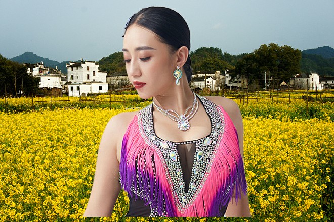 知道这星宿剑法中四象之剑的厉害，伊轩赶忙提醒王玥