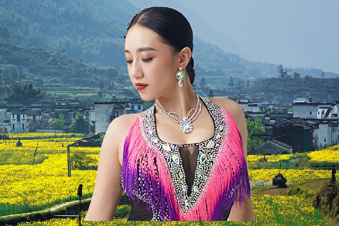 就在这时候，诺曦S站在了王玥身前，接下来交给我吧