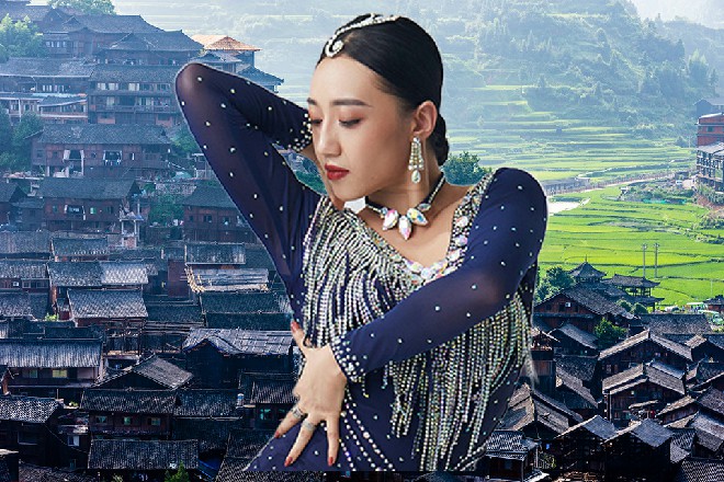 而郑鹏，则是三等人，没实力没脾气，起码不惹人厌