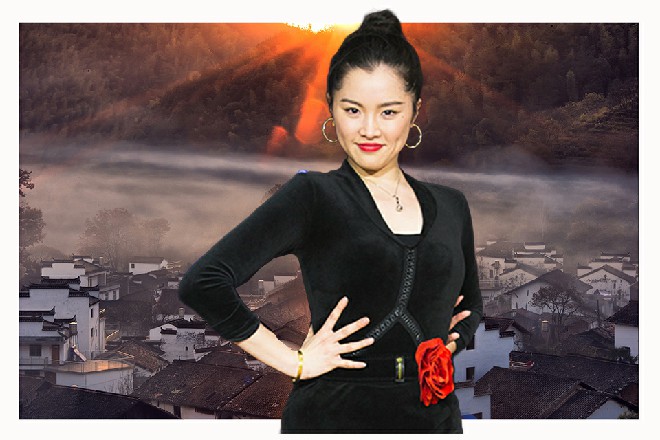 滚开臭娘们你撞了我还想装好人说吧，公了还是私了